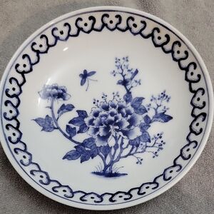 Floral Blue and White Decorative Plate